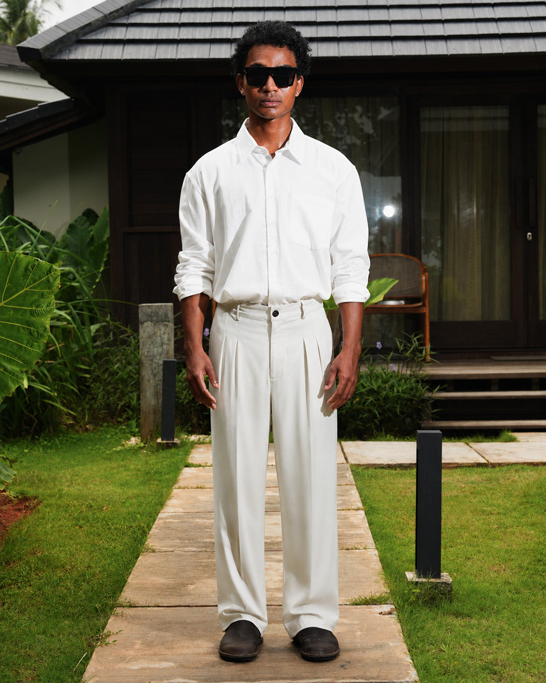 Modern Fit Chino Pants - White