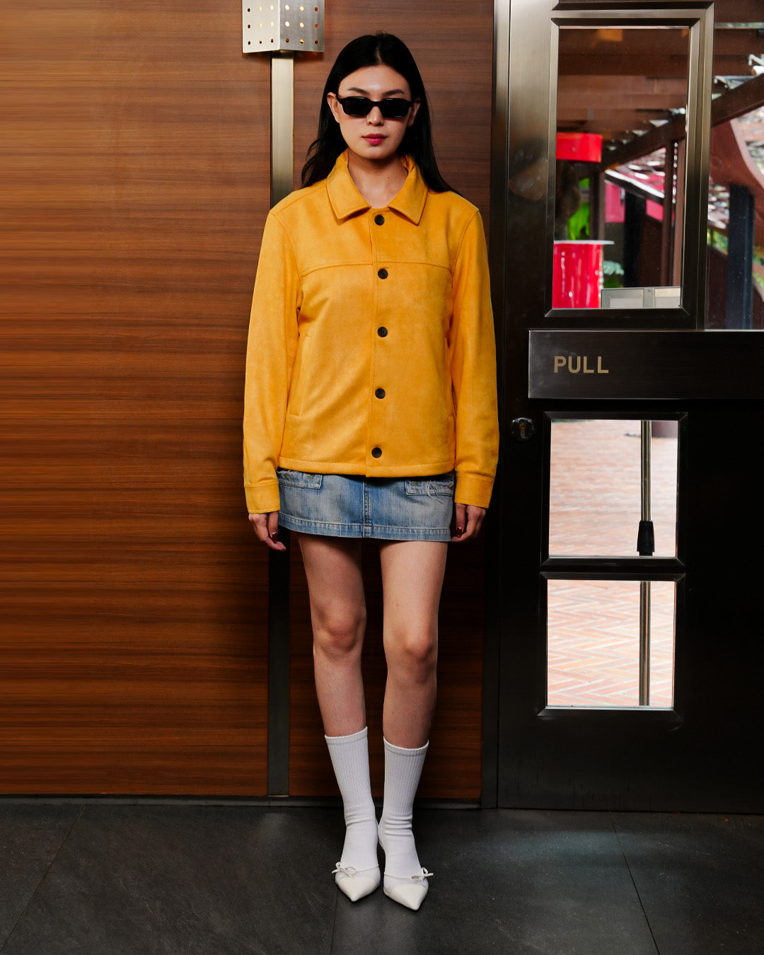 Minimal Button Suede