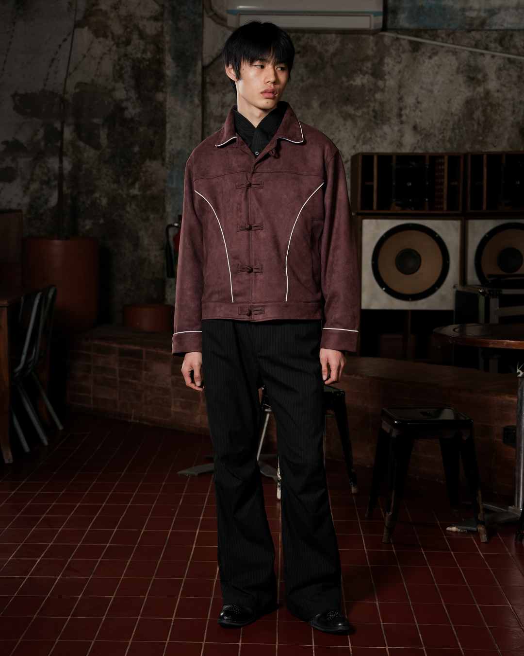 Accent Suede Chongsam Jacket - Maroon