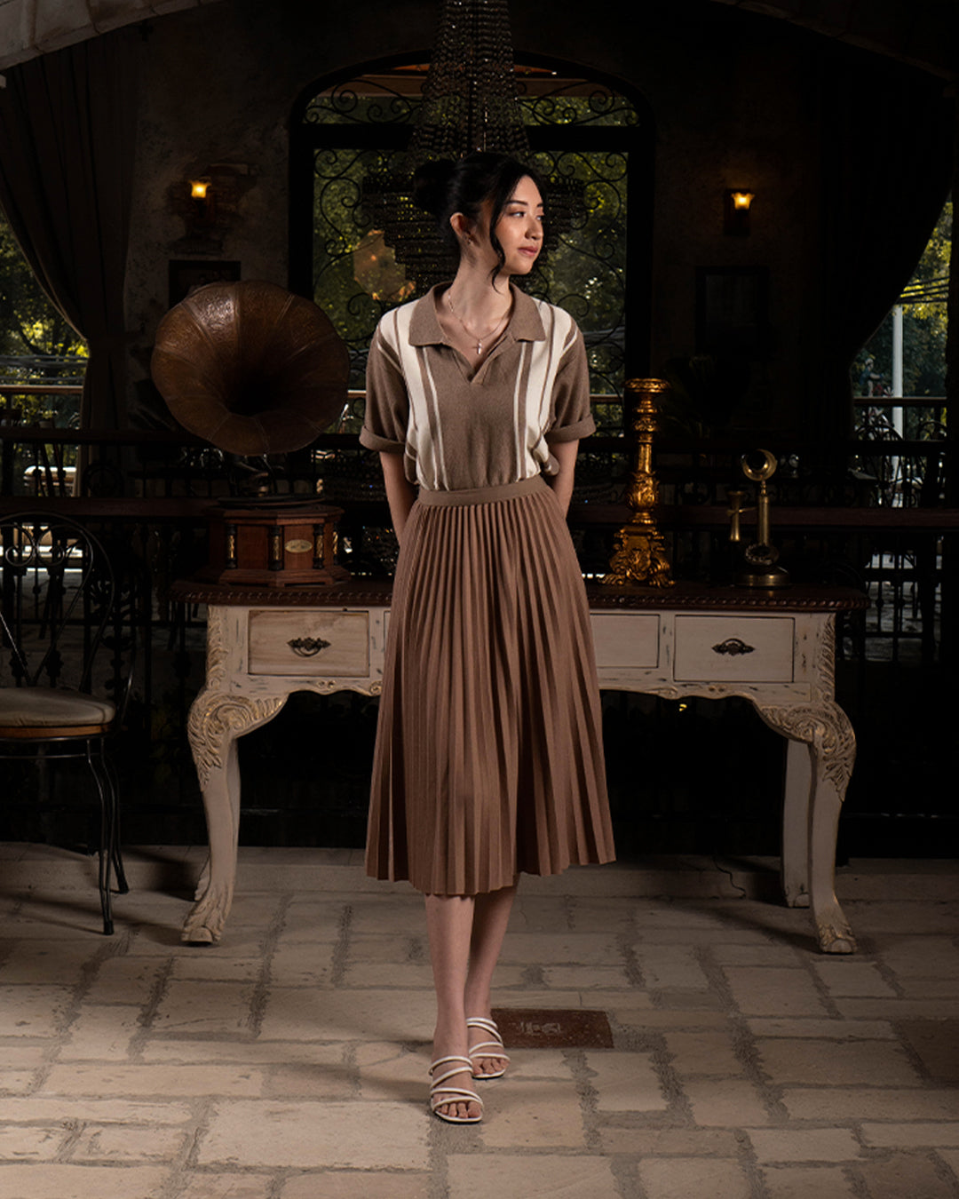 Roma II - Light Brown