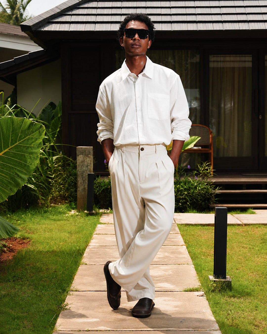 Modern Fit Chino Pants - White