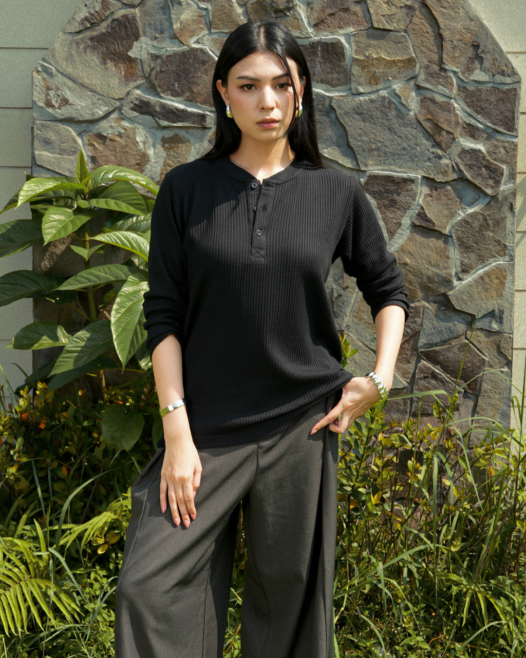 Basic Henley Shirt - Black