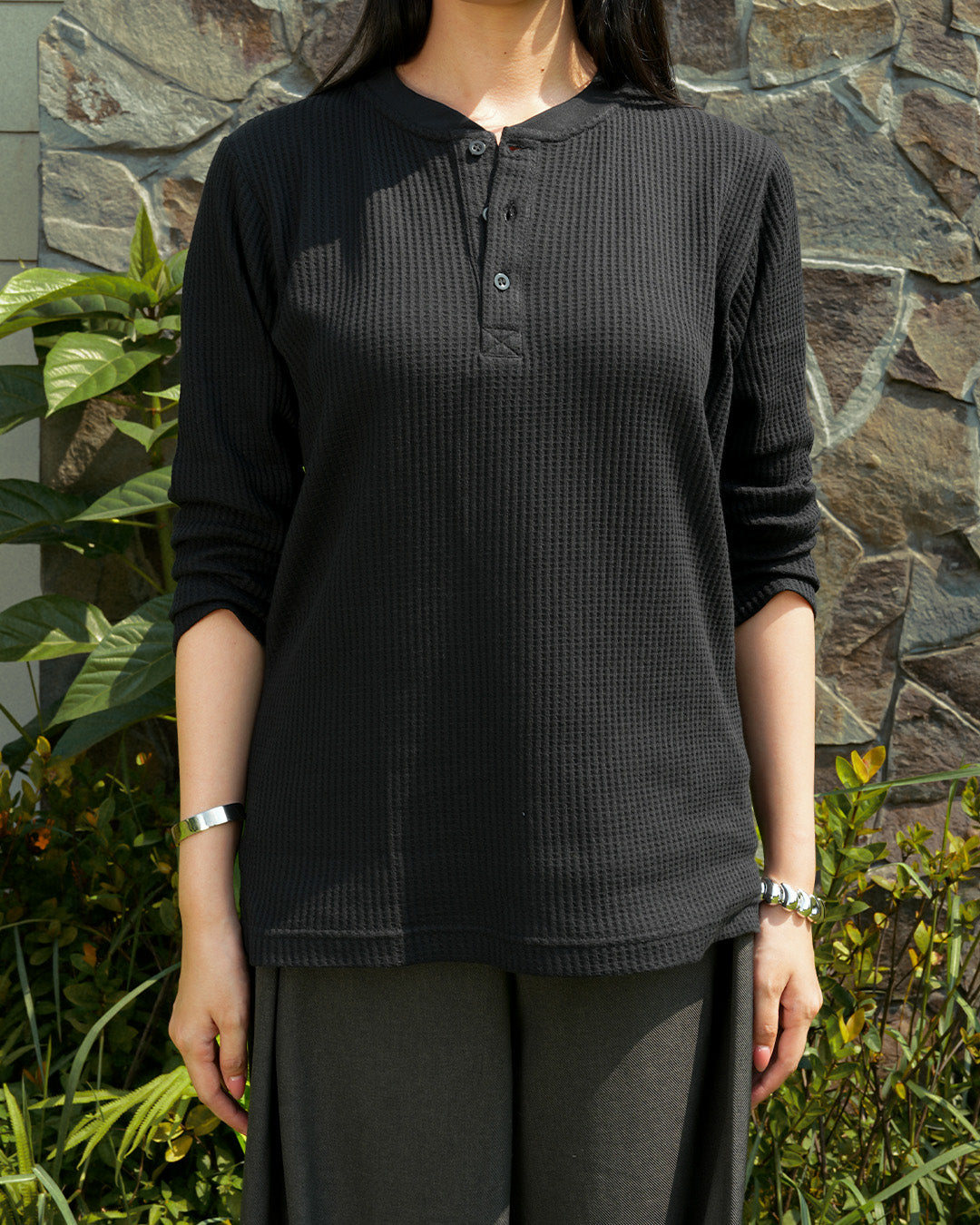Basic Henley Shirt - Black