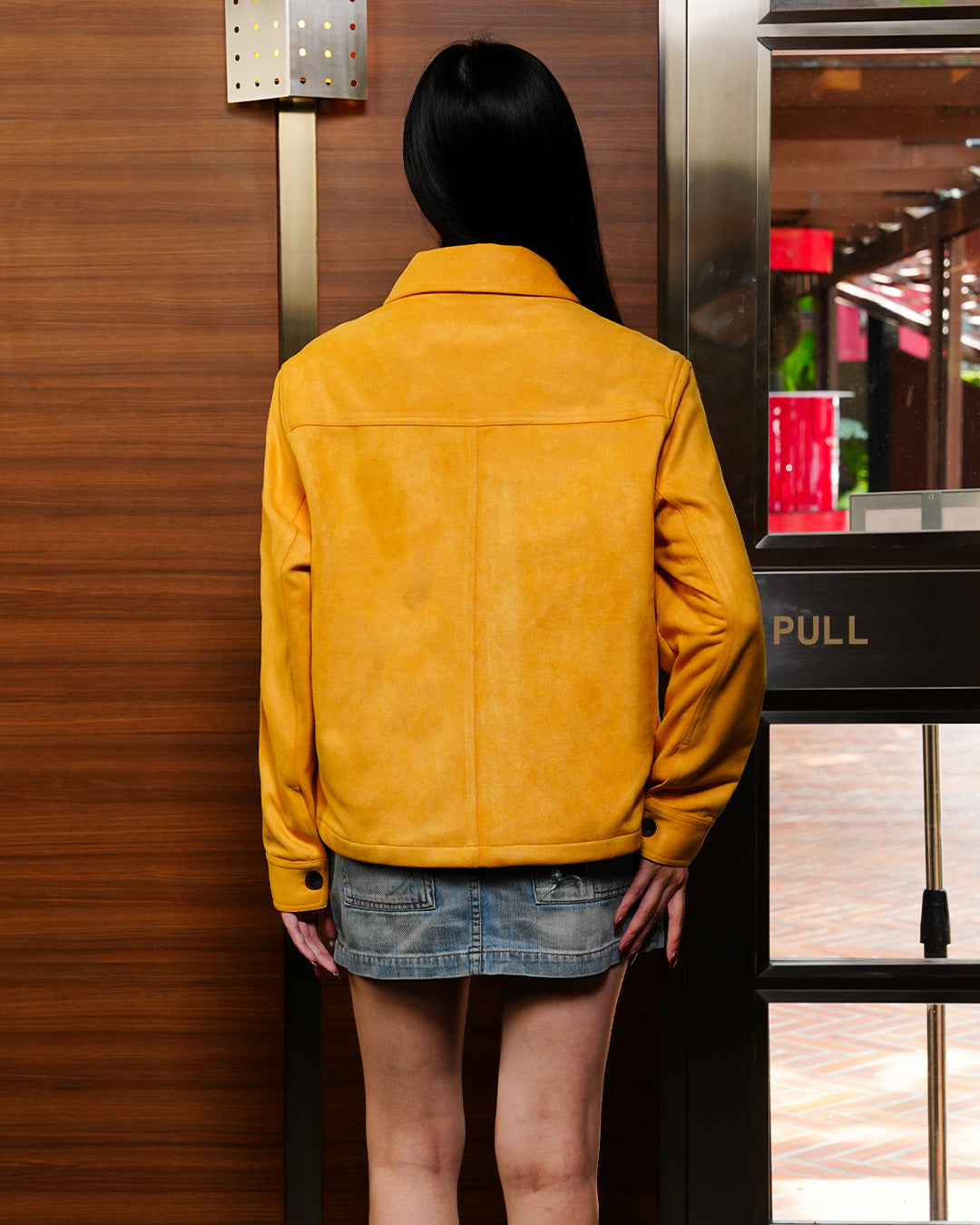 Minimal Button Suede