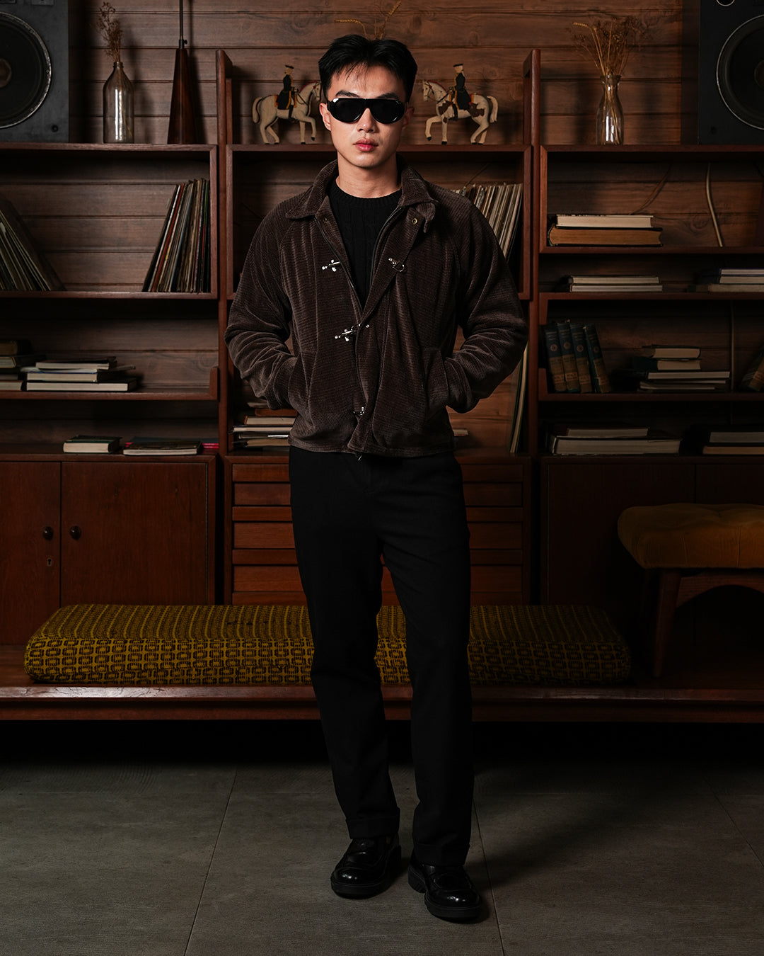 Corduroy Seaweed Clasp Jacket - Coffee