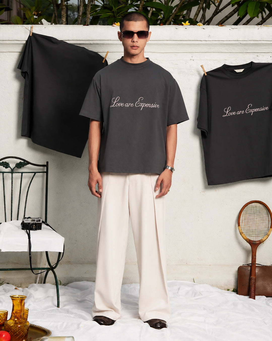 Bordir T-shirt Love are expensive