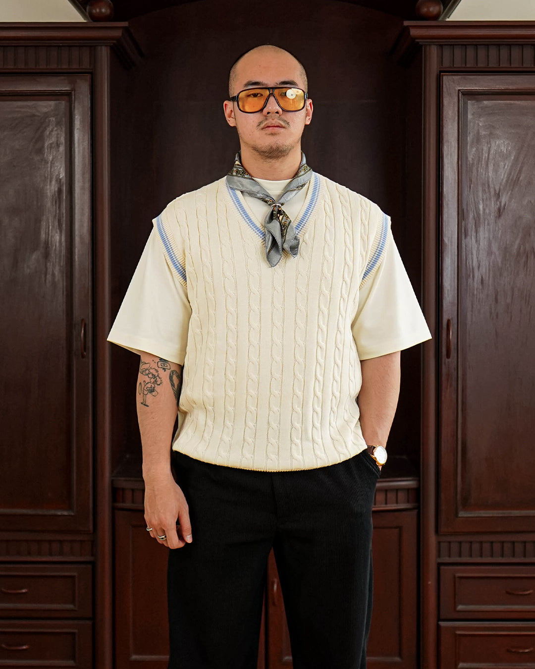 Cable Knot Vest Knitwear - Offwhite Blue