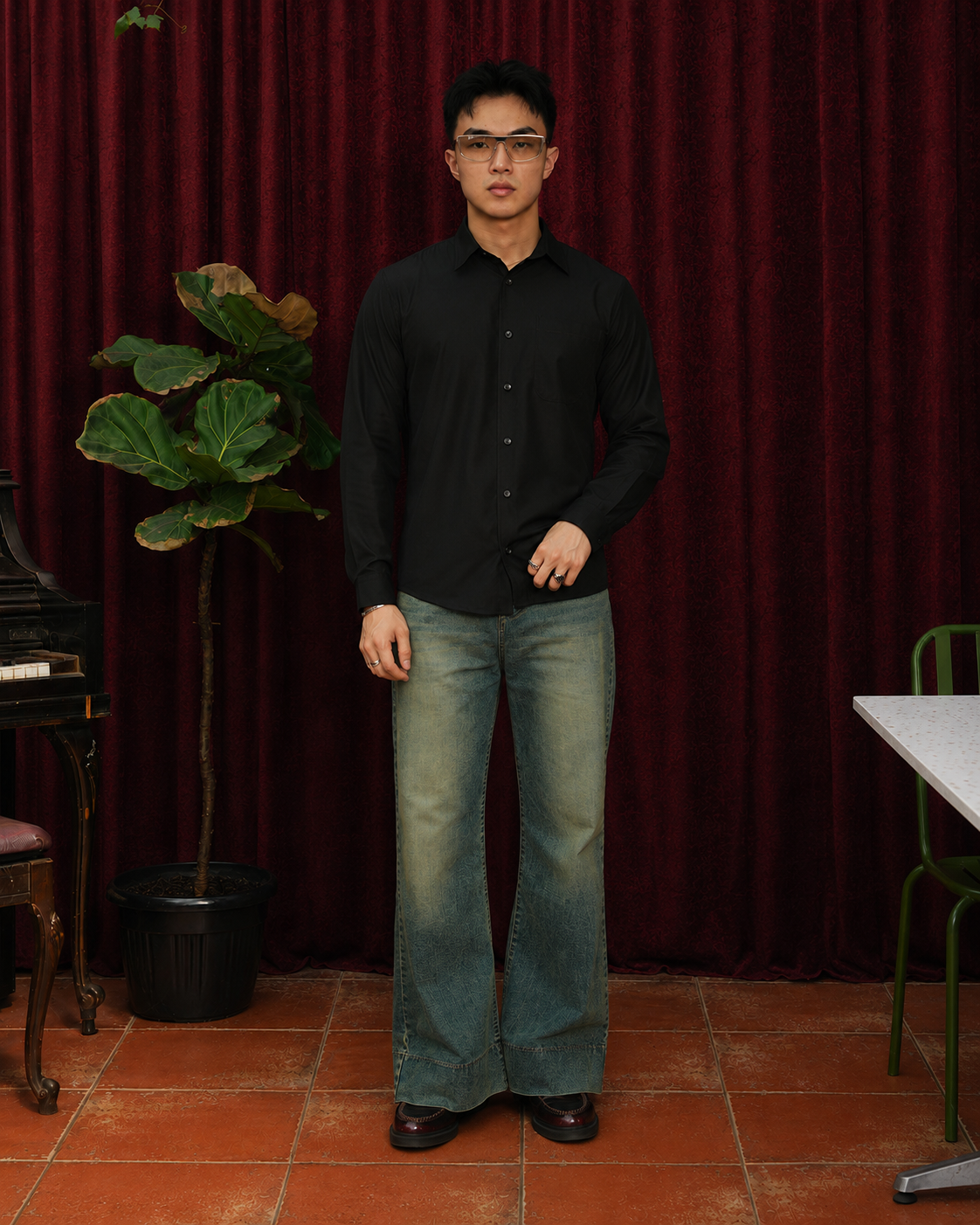 Kemeja Pria Basic Slim Fit - Black