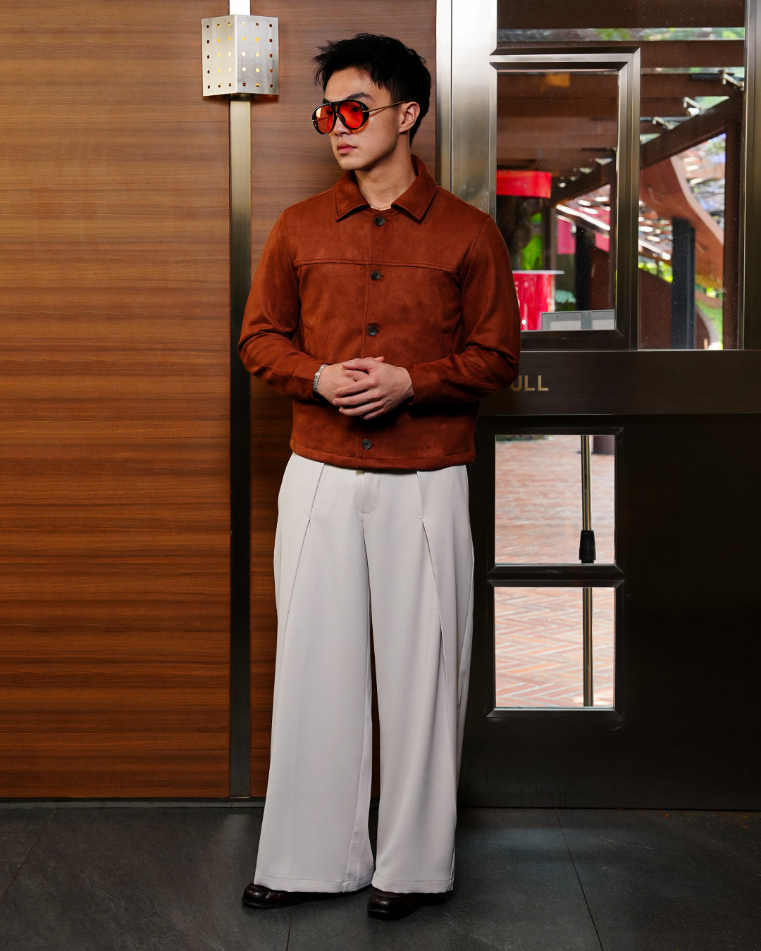 Minimal Button Suede
