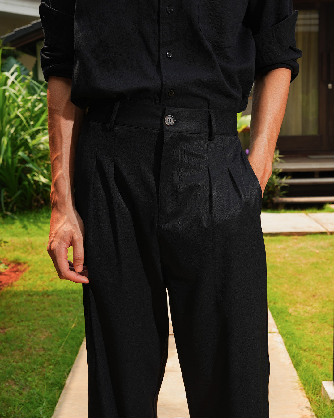 Modern Fit Chino Pants - Black