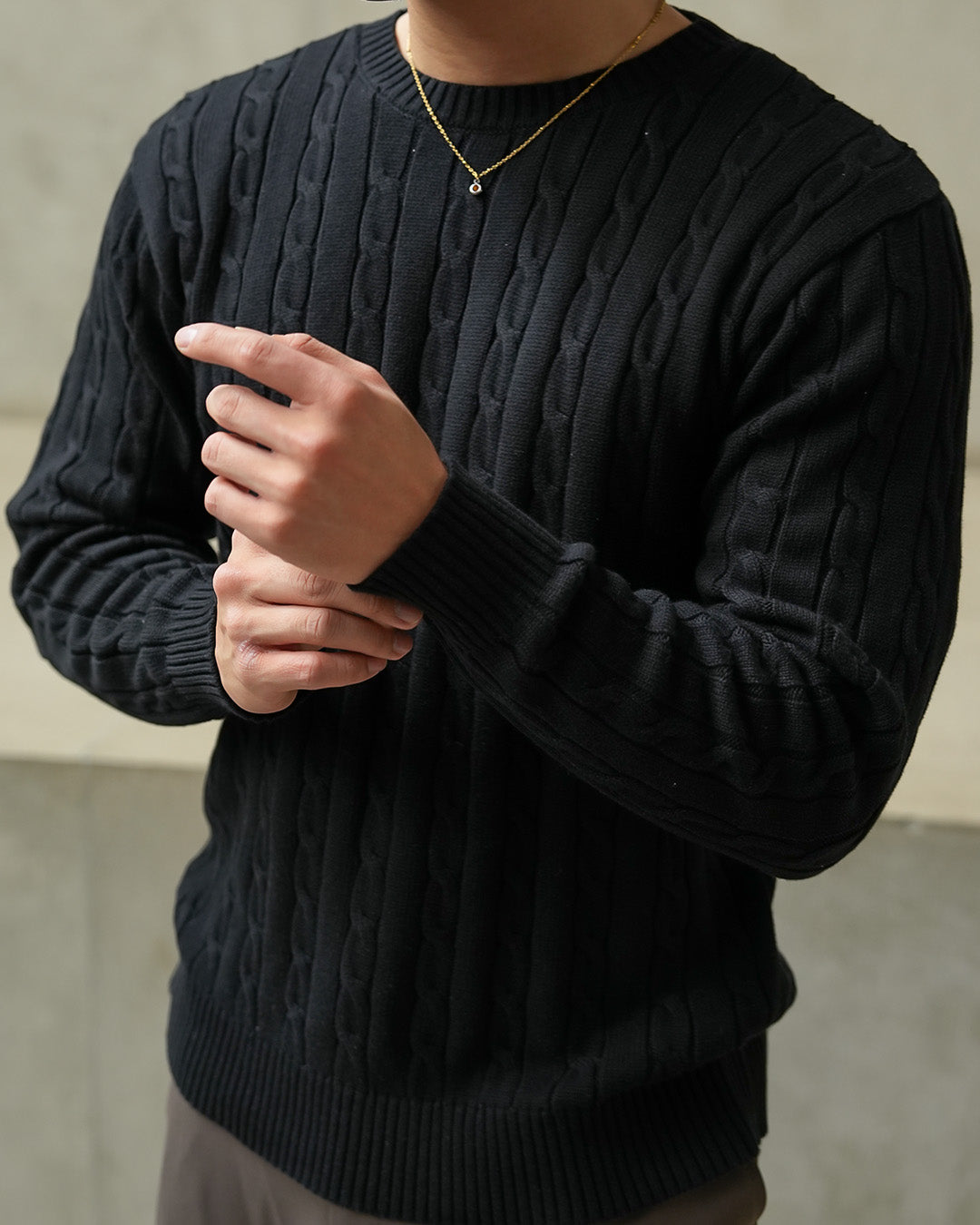 Crewneck Cable-Knit Cotton GG Sweater - Black