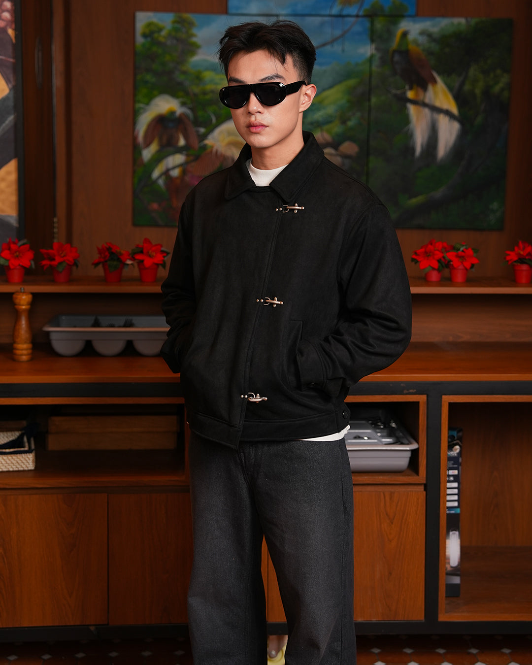 Moisur Suede Clasp Jacket - Black