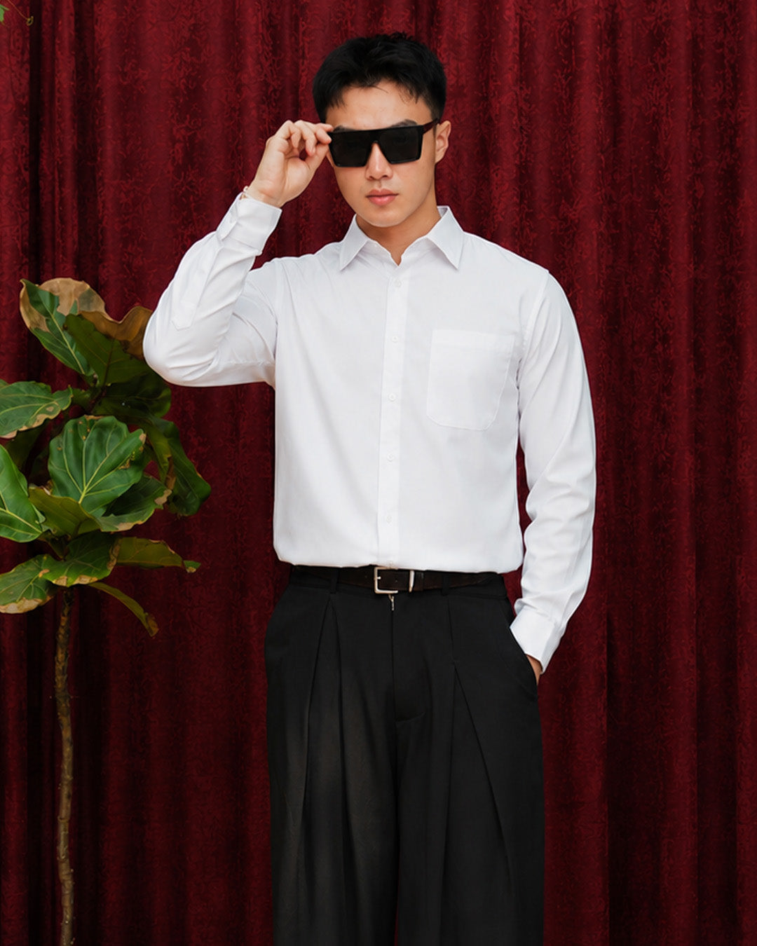 Kemeja Pria Basic Slim Fit - White